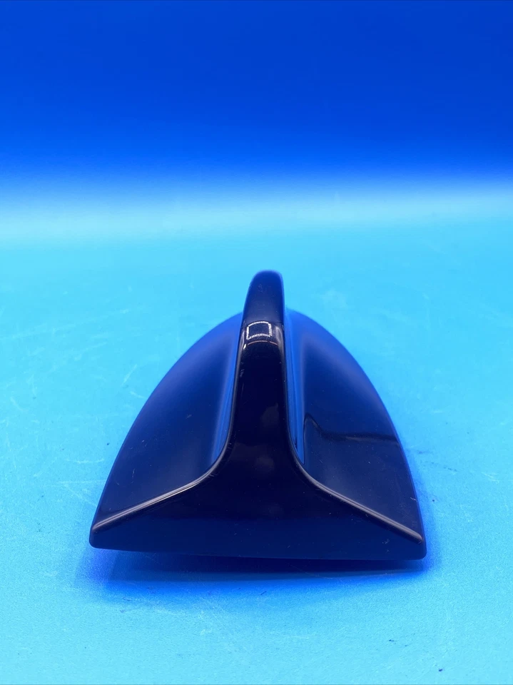 宝马 E60 5 系列 UPPER SHARK FIN ROOF ANTENNA 带盖蓝色原始设备制造商 R3 — 第 4/4 张图片
