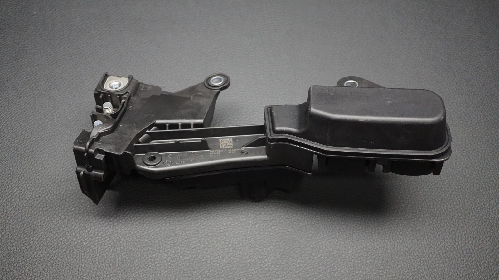 OEM BMW G20 G29 BATT VOLTAGE ECU FOR JUMP START TERMINAL 6842524 / 61146842524 eBay