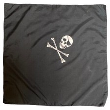 VNTG 23X23 JOLLY ROGER PIRATE FLAG SKULL AND CROSSED BONES BANDANA