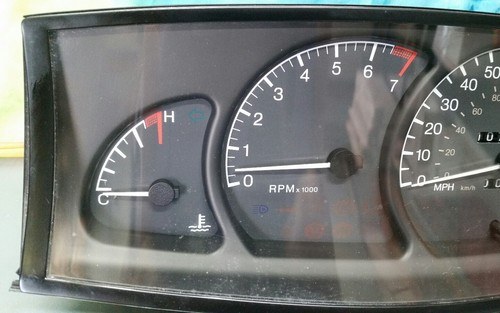 99 00 01 Cadillac Catera Speedo Instrument Cluster Dash Panel Gauges 107,939 mls - Picture 2 of 12