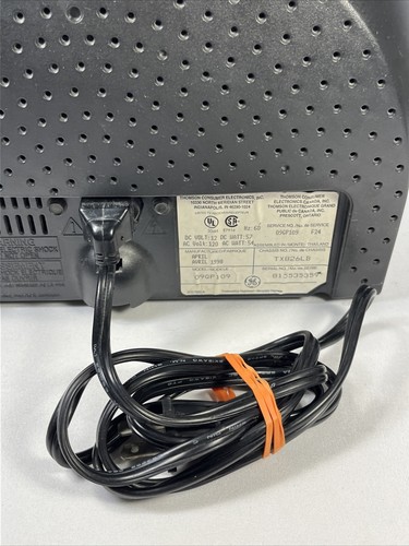 GE TV 09GP10p Black Tested and Working 9'' - 10" CRT TV 1998 space saver game tv - Picture 7 of 16