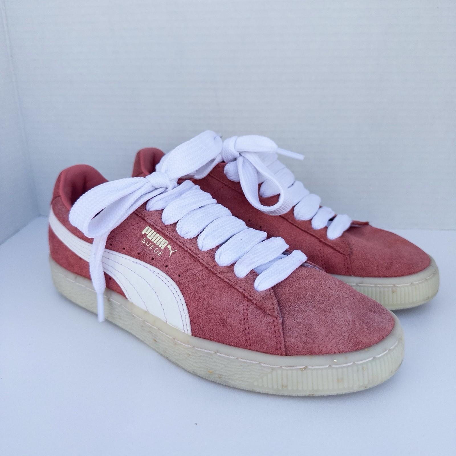 Puma Smash Classic Suede Low Top Sneakers for Women Size 6.5