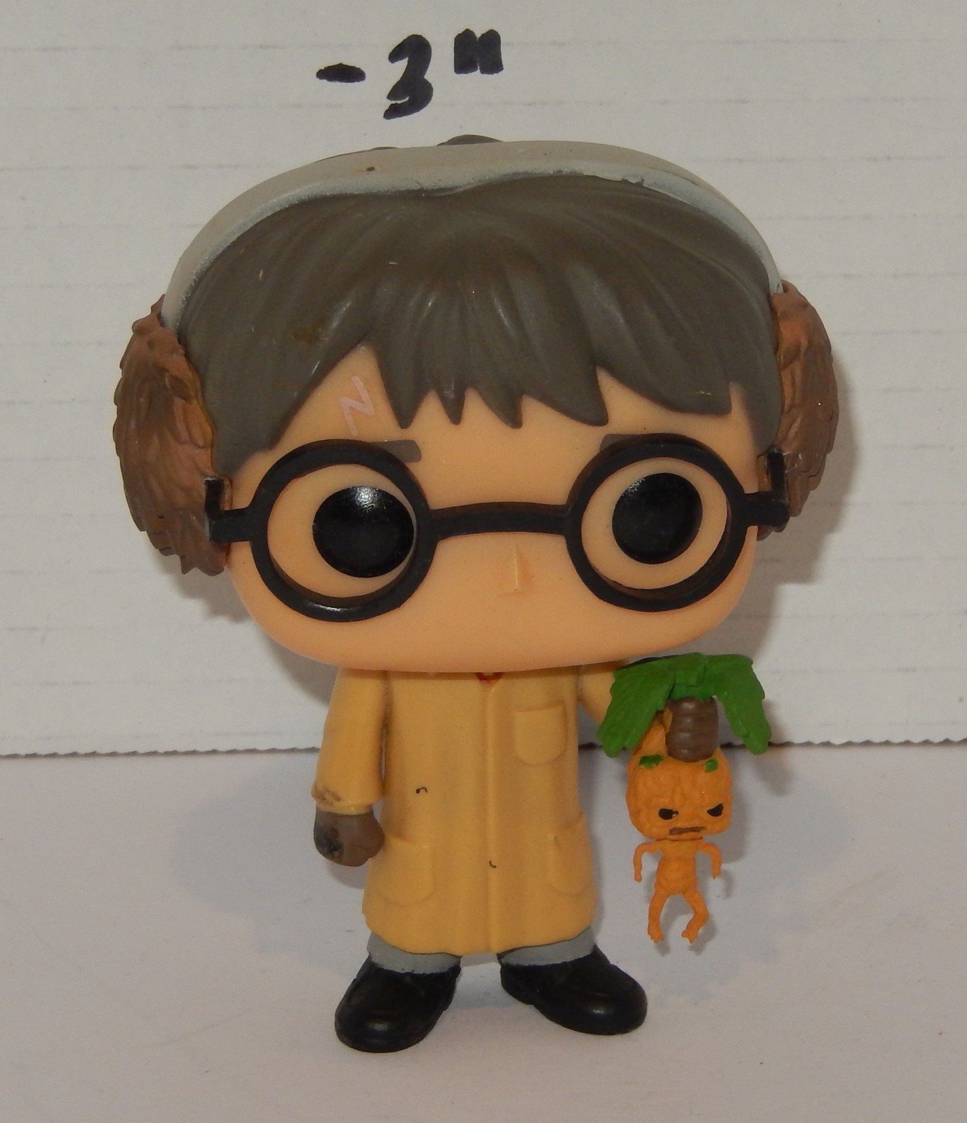 2018 Funko POP Harry Potter #55 Herbology Mandrake Earmuffs 