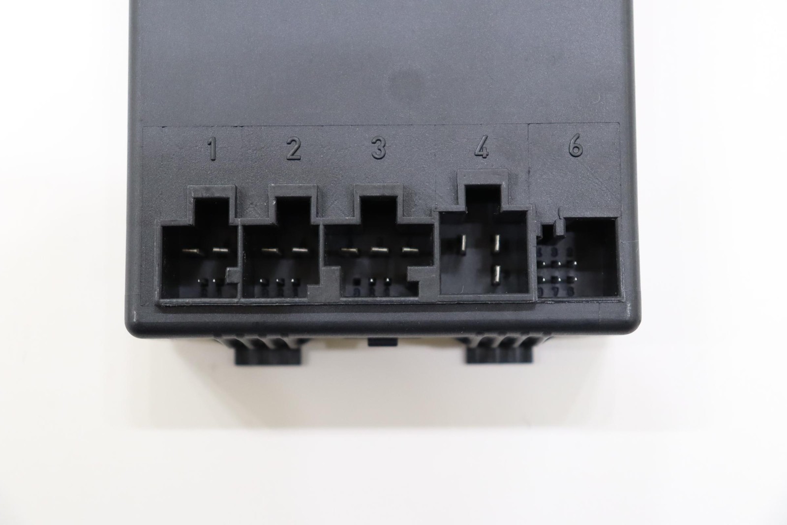 2014 -2024 MASERATI GHIBLI FRONT RIGHT SEAT HEATER CONTROL MODULE OEM 68202424AE