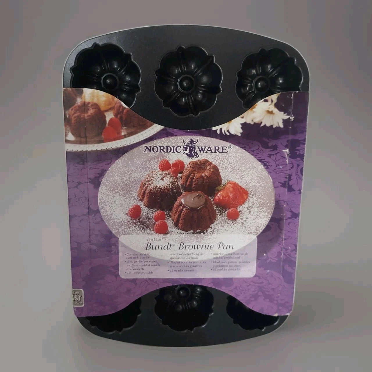 New Nordic Ware Pro Cast Bundt Brownie Baking Pan Cupcakes Muffins 12 Molds
