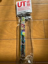 Porte-clés UNIQLO x BILLIE EILISH x TAKASHI MURAKAMI KEYCHAIN du Japon NEUF