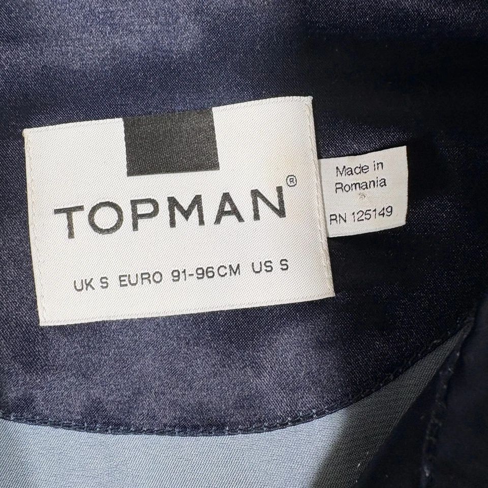 Camisa masculina Topman cetim preto bordada pássaro tamanho pequeno Y2K 90 festival grunge - Imagem 4 de 4