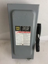 SQUARE D HU361 30 AMP 600 VOLT NONFUSIBLE INDOOR 3 PHASE DISCONNECT..D-1862