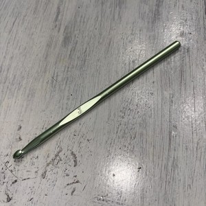 Vintage Hero Crochet Hook Made In Germany Size J Metal Green #3875
