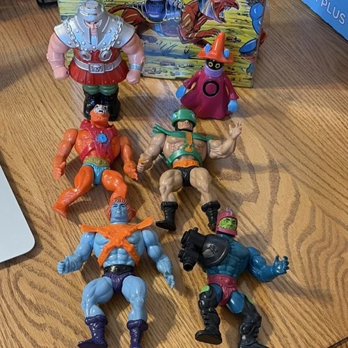 Vintage Mattel Masters of the Universe Action Figures 1982 w/ Accessories