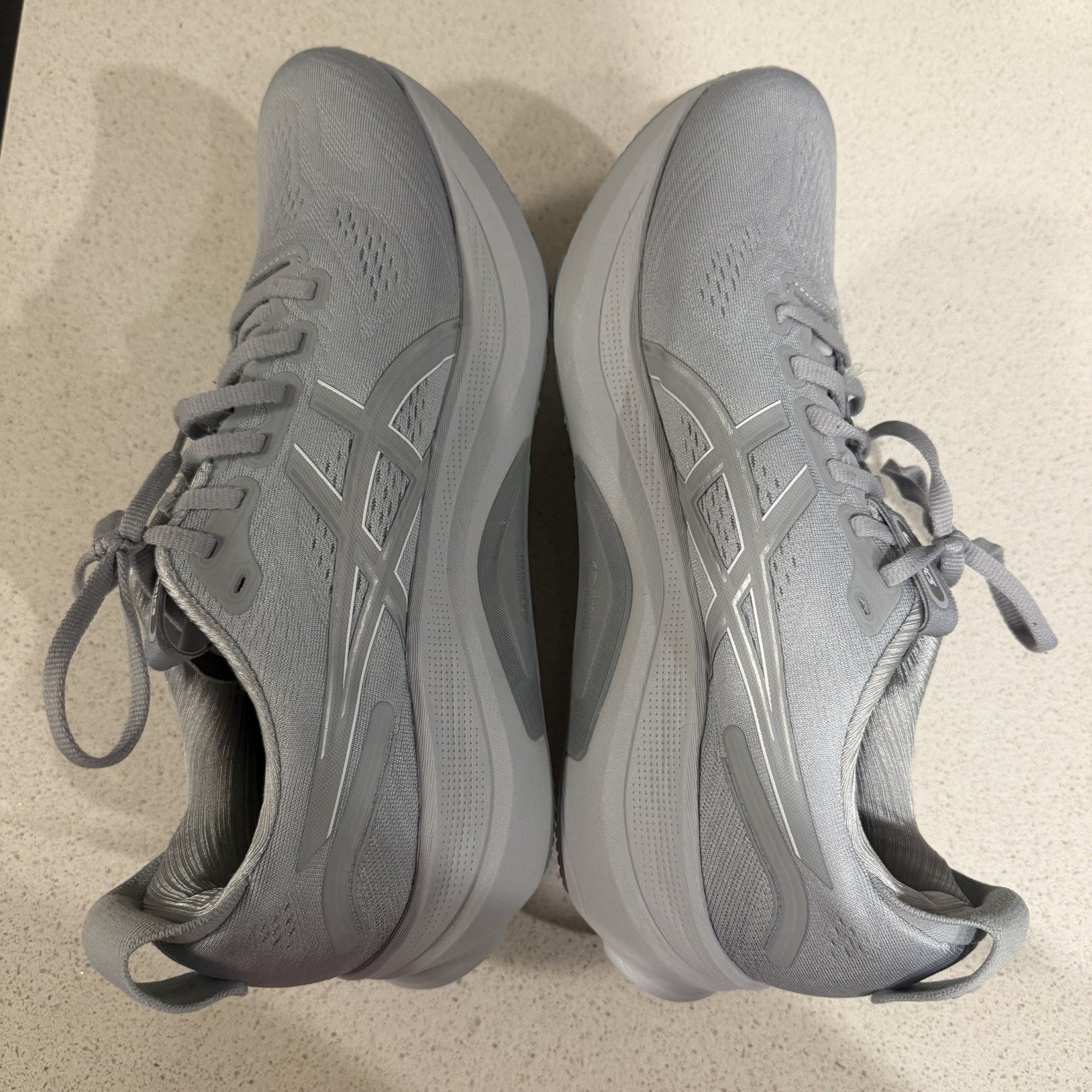 Asics Gel Kayano 32 Shoes Mens 11 Gray Athletic Running Sneakers thumbnail 7