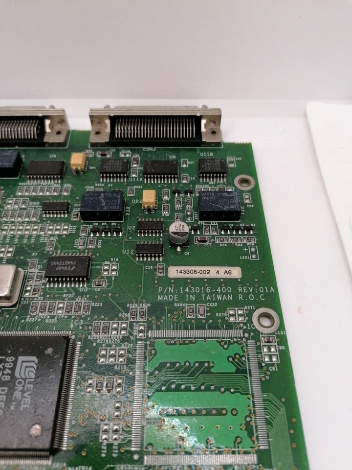 Compaq HB3130 scheda logica principale dispositivo di rete hub 143016-400 143016 - Immagine 3 di 4