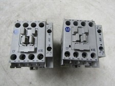   2 ALLEN BRADLEY 700-CF400 CONTACTORS 25A 600 VAC MAX W/ 100-S AUXILIARY