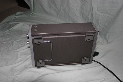 Racal Dana 1998 1.3GHz Frequency Counter (38) - Picture 5 of 5