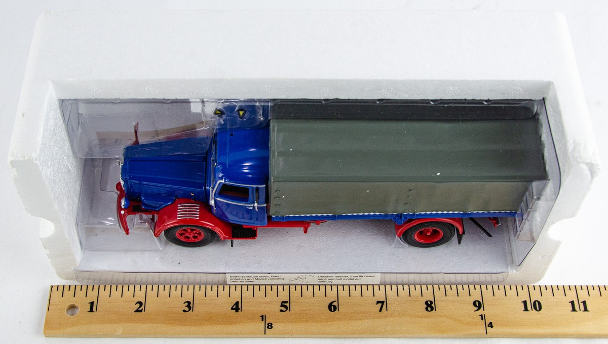 MINICHAMPS Büssing 8000S トラック Minichamps 1:43 Scale Modell Büssing 8000S Canvas Diecast Model