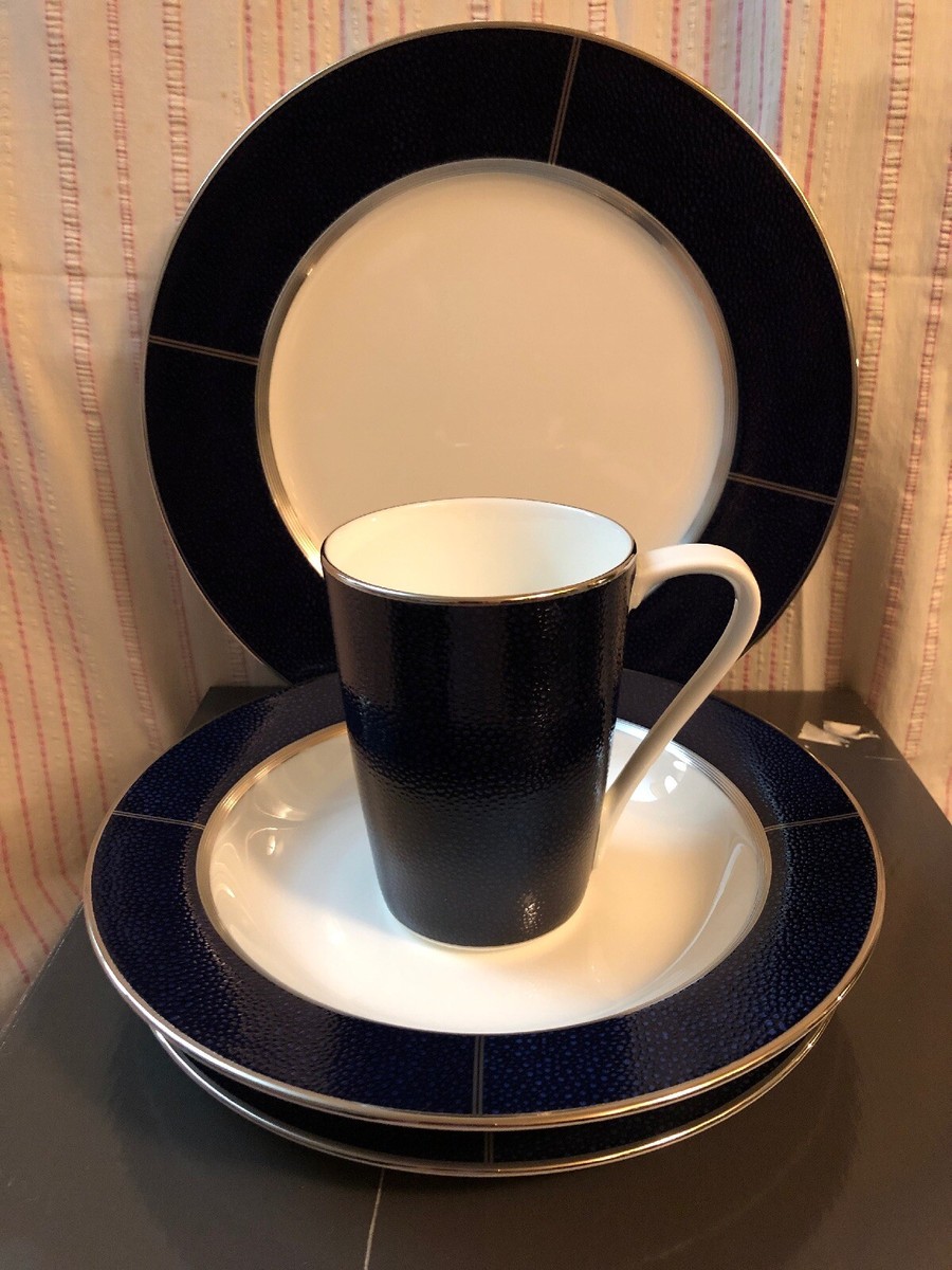 New SASAKI CURACAO Stunning 4PC Place Setting 13002-04 NLA Vtg