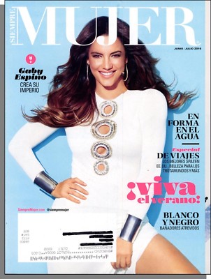 Siempre Mujer - 2016, June - Gaby Espino, Blanco y Negro: Banadores Atrevidos
