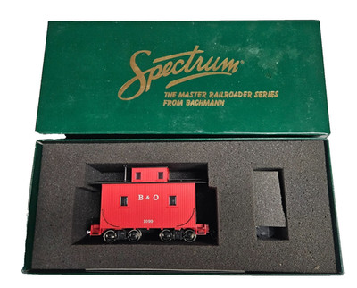 NIB ON30 BACHMANN SPECTRUM GREAT NORTHERN GN CABOOSE  MPN 27711-FREE SHIP