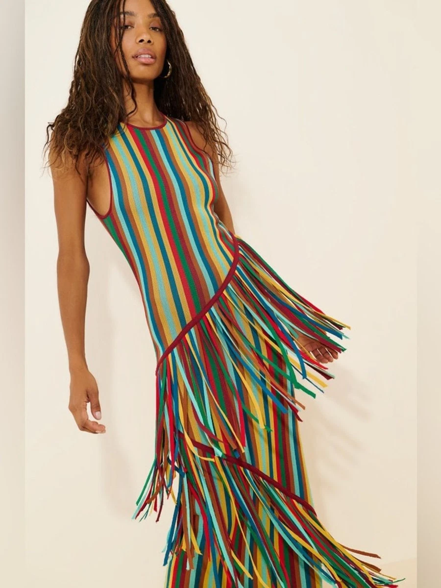 dresses for curvy ladies 10 Plus Size You Should Own – The Dress Outlet beautiful plus size curvy girl main image 1