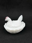 Vintage Unbranded Milk Glass Mini Hen On Nest Salt Cellar Dip Red Comb  2”