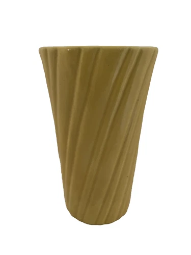 Bauer Pottery USA Yellow Ceramic Swirl Vase - Pre-Owned