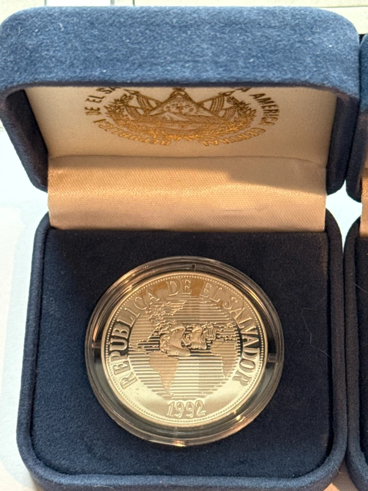 EL SALVADOR PAR PLATA 1992 EN CAJA ORIGINAL PEACE & AMERICA ́S DISCOVERY UNC Foto 2 de 4