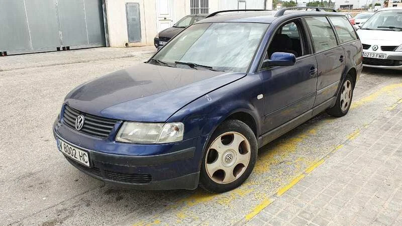 3B9945257 portalámparas para VOLKSWAGEN PASSAT VARIANT (3B5) COMFORTLINE 172183 - Imagen 3 de 4