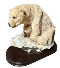 Resin Polar Bear With 2 Babies Cubs Figure