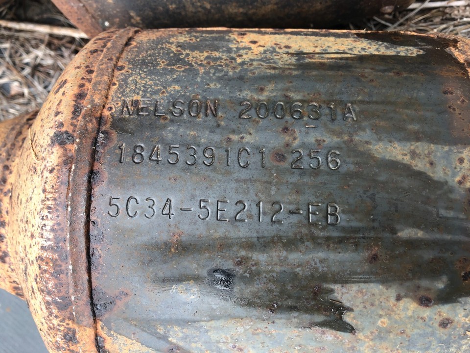 SCRAP CATALYTIC CONVERTER FULL FOR RECYCLING 1999 2007 F250 F350 6.0 7.3 eBay