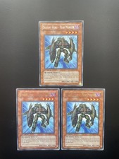 Yugioh Destiny Hero - Fear Monger DP05-EN009 1st Edition Rare MP/HP X3