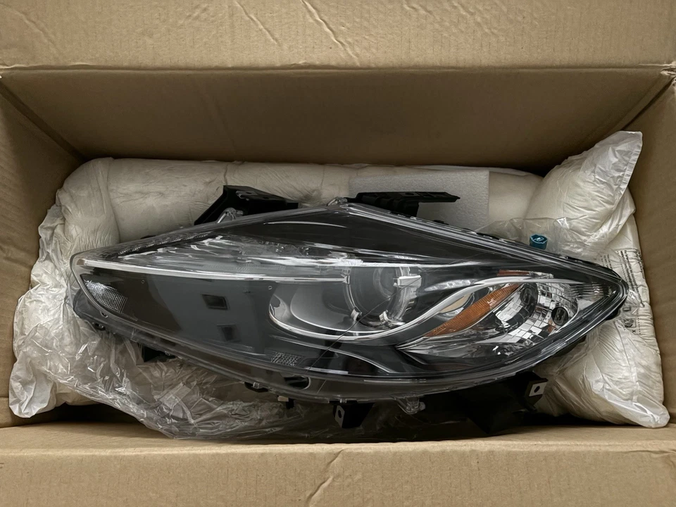 Левая ксеноновая фара со стороны водителя подходит для Mazda CX-9 2013 2014 2015 годов выпуска - Изображение 2 из 4