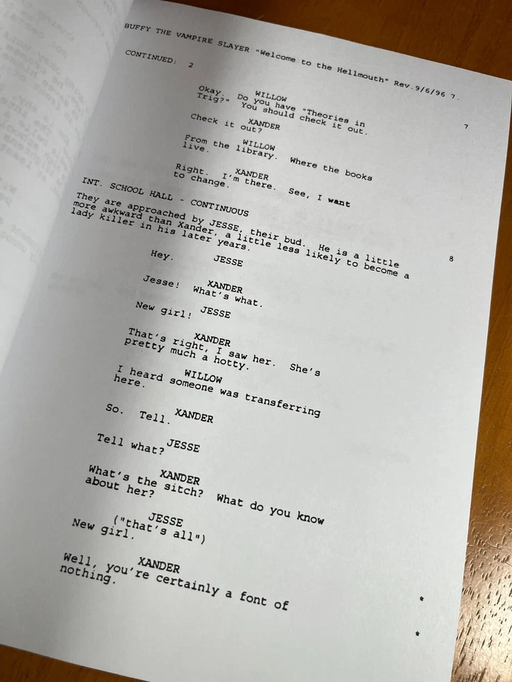 Buffy the Vampire Slayer Pilot y Series Guiones Finales Firmado Autógrafo Reimpresiones Foto 4 de 4