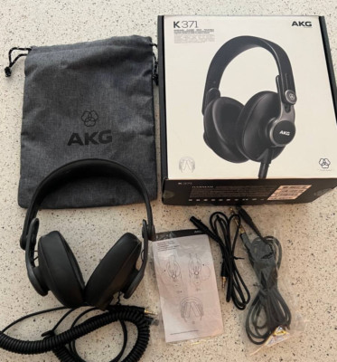 AKG K371 Over-Ear Oval Closed-Back Pro Studio Headphones 50MM Drivers / Swivel
