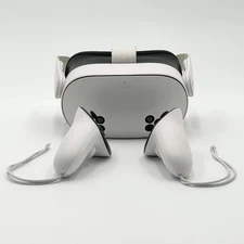 Meta Quest 3S 128GB Standalone All-in-One VR Headset P97