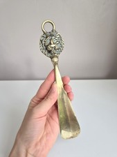 Vintage massiver Messing Löwenkopf Schuhlöffel mit Aufhängeschlaufe - Deko Schuhlöffel