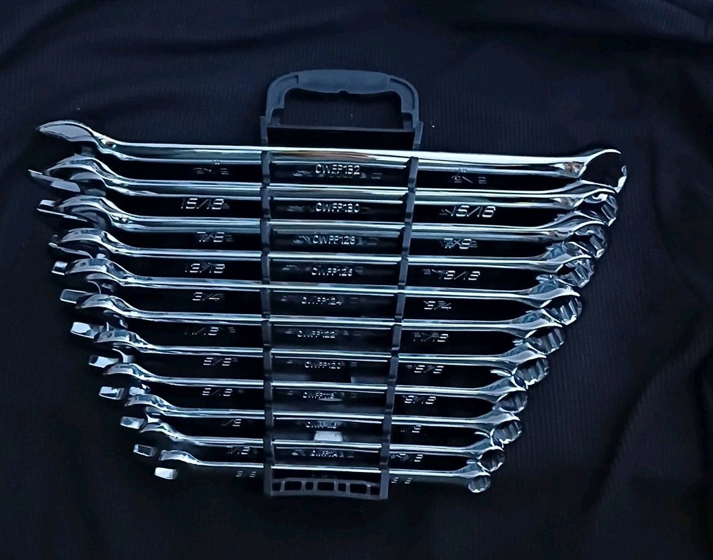 CARLYLE-11pc.,LONG  PATTERN COMBINATION WRENCH SET,    SAE 3/8"- 1" ,Older stamp