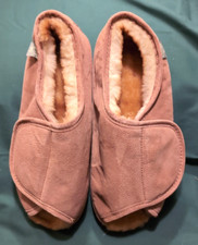Cloud Nine Men's Slippers Open Toe, Adj. Closure, Sheepskin Size M 11/12