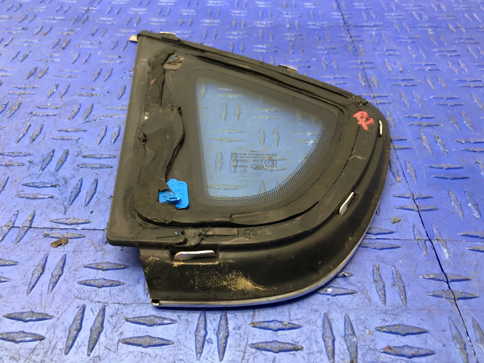13 - 19 MASERATI QUATTROPORTE M156 REAR RIGHT QUARTER CHROME WINDOW GLASS OEM