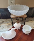 Vintage Mixed Lot of 4 Nesting Hen, Serving Bowl, lamp