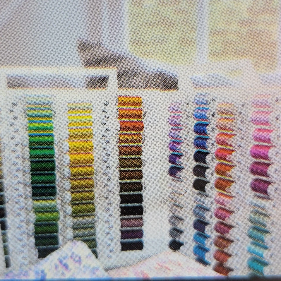 Sulky Slimline Storage Box Original Thread Organizer 104 Small Snap End Spools - Image 2 of 4