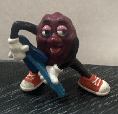 Vintage 1988 California Raisin Figurine blue guitar