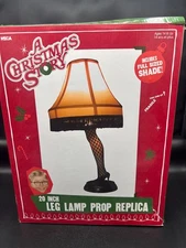 NECA - A Christmas Story - 20" Inch Leg Lamp Prop Replica 