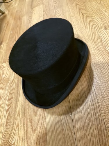 RARE AND IN EXCELLENT CONDITION CHRISTY'S OF LONDON VICTORIAN BLACK TOP HAT