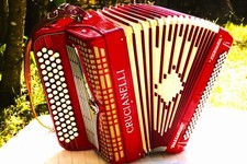 Accordéon chromatique Piermaria / Crucianelli EXCELLENT  ETAT rouge pailleté