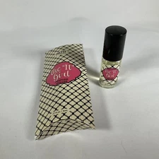 Perfectly Posh ~ THE "IT" GIRL ~ New ~ PERFUME ROLLER ~ Very Rare & HTF