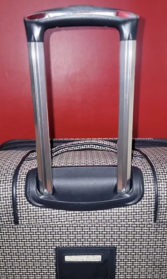 London Fog Sheffield Soft Expandable Luggage, 28” Spinners, Gray/Black