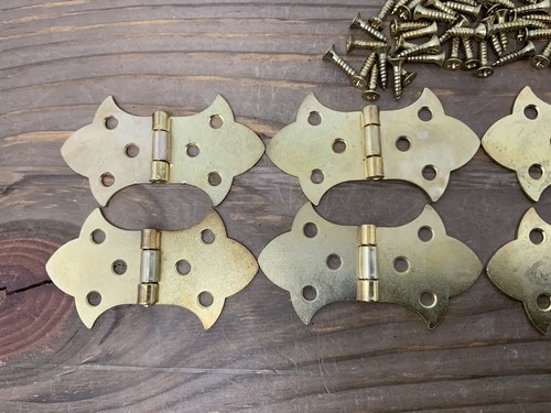 8 Small Butterfly Hinges Brass Plated With Screws Vintage 2.5” NOS - Picture 15 of 17