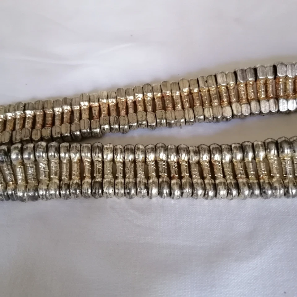 Cintura in metallo e pelle argentato 90 cm - Immagine 3 di 4