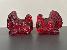 WILLIAMS SONOMA Turkey Taper Holders Red Glass Set of 2
