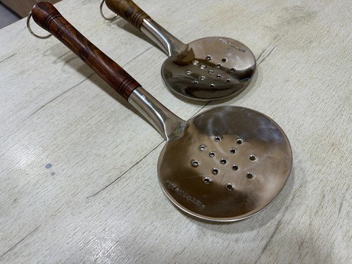 Lot of 2 Stainless Steel Skimmers – Handmade Wooden Handle Kitchen Tools - Bild 22 von 22